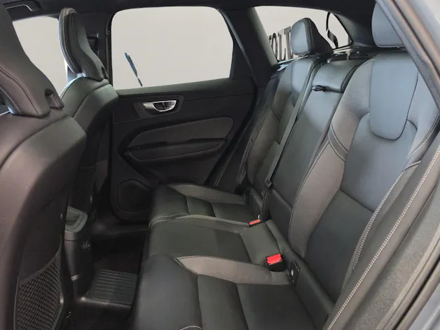 VOLVO XC60 2.0 T8 Ultimate Dark eAWD