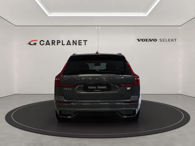 VOLVO XC60 2.0 T8 Ultimate Dark eAWD