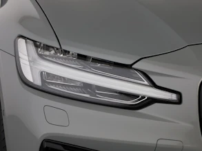 https://vehicle.imgix.net/4446457/2a4b84e4-7fde-4a3b-805b-bd7f36bd0a10.jpg