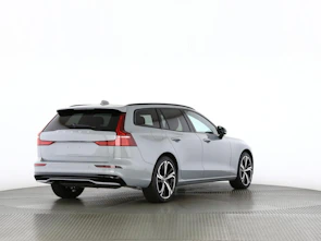 immagine del veicolo VOLVO V60 2.0 T6 TE Ultra Dark eAWD