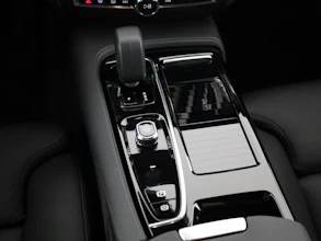 https://vehicle.imgix.net/4446457/bc724364-516a-4fbd-8009-83ec26ba5715.jpg