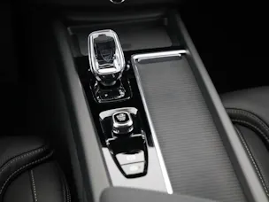 VOLVO XC60 2.0 T8 TE Black Edition eAWD