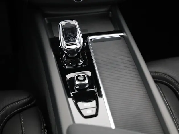 VOLVO XC60 2.0 T8 TE Black Edition eAWD