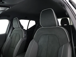 https://vehicle.imgix.net/4446463/4531b2f8-0454-4ba6-9dca-f4fa7963652d.jpg