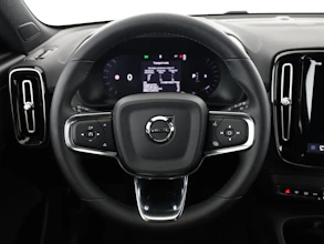 https://vehicle.imgix.net/4446463/980fb93e-df72-44bc-95de-c20e9219d5a4.jpg