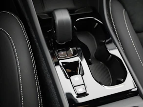 https://vehicle.imgix.net/4446463/99a6a86f-a5c3-4e36-afea-e0a9163816d8.jpg