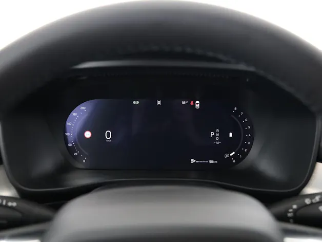 VOLVO XC40 2.0 B3 MH Plus Dark