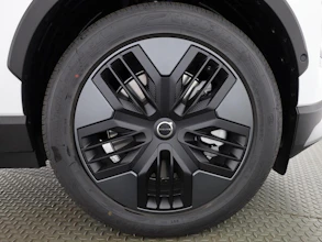 https://vehicle.imgix.net/4446464/87a9d622-38b1-4775-89bc-c54c4f8c717f.jpg