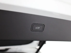 https://vehicle.imgix.net/4446464/cc54aa94-61c6-4fda-be39-2d128ff61ed8.jpg