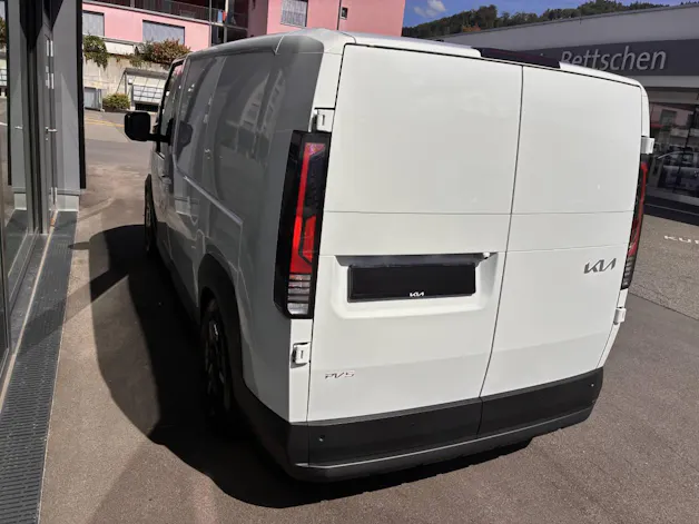 Kia PV5 Cargo 71.2 kWh Plus