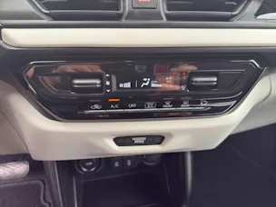 Suzuki Swift 1.2 Compact+ Hybrid