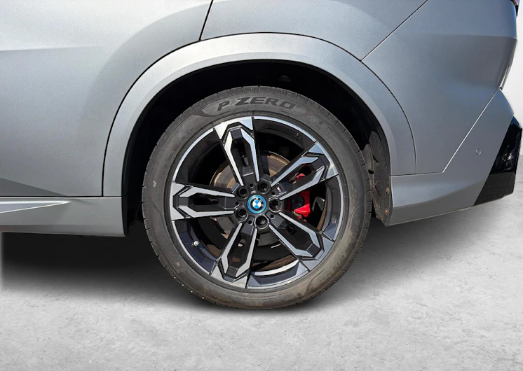 immagine del veicolo BMW iX2