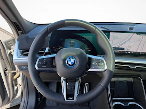 https://vehicle.imgix.net/4446518/8d840536-572c-4bc3-8ca8-d13947b8bcb6.jpg
