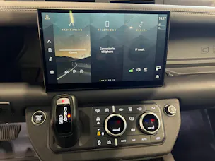Land Rover Defender 110 2.0 P400e X-Dynamic HSE