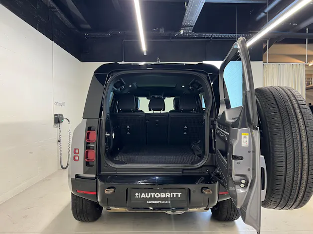 Land Rover Defender 110 2.0 P400e X-Dynamic HSE