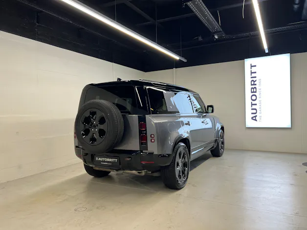 Land Rover Defender 110 2.0 P400e X-Dynamic HSE