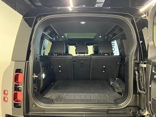 Land Rover Defender 110 2.0 P400e X-Dynamic HSE