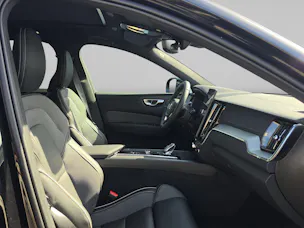 VOLVO XC60 2.0 B5 MH Black Edition AWD
