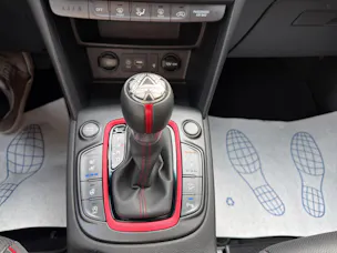 HYUNDAI Kona 1.6 T-GDi Iron Man Edition 4WD