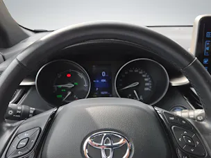 Toyota C-HR 1.8 VVTi HSD Trend