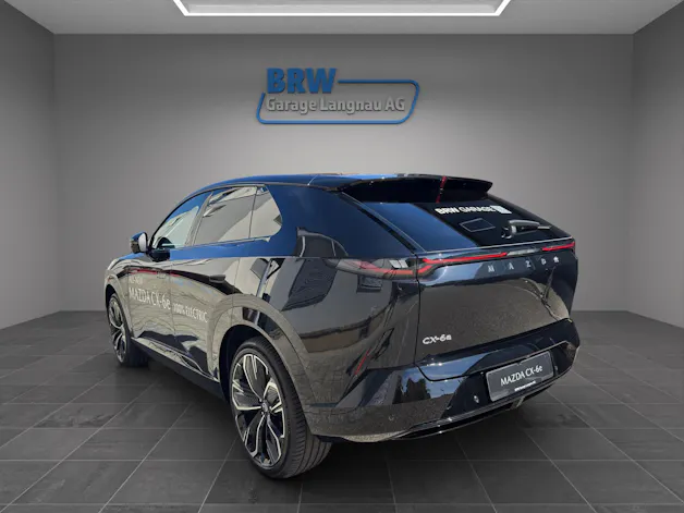 MAZDA CX-6e Takumi