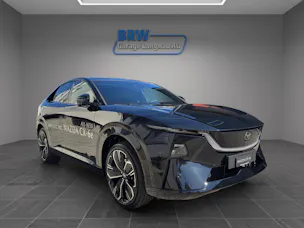 MAZDA CX-6e Takumi