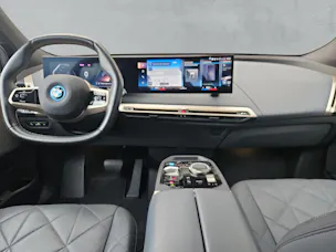 BMW iX xDrive40 Sport i20 (CH) &nbsp;** Action Leasing à 1.9% **📍