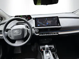 Toyota Prius 2.0 Plug-In-Hybrid Style