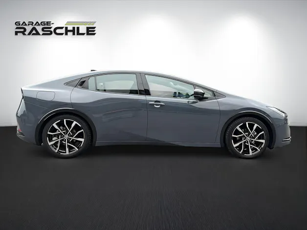 Toyota Prius 2.0 Plug-In-Hybrid Style