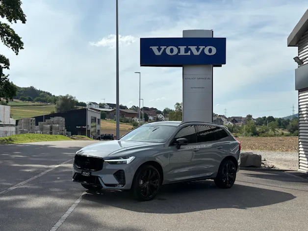 VOLVO XC60 2.0 B5 MH Black Edition AWD