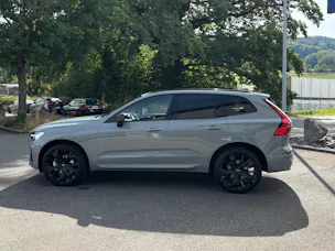 VOLVO XC60 2.0 B5 MH Black Edition AWD