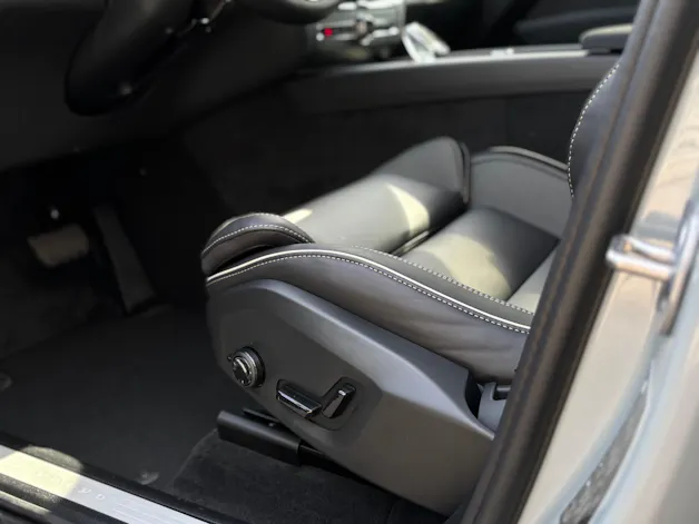 VOLVO XC60 2.0 B5 MH Black Edition AWD