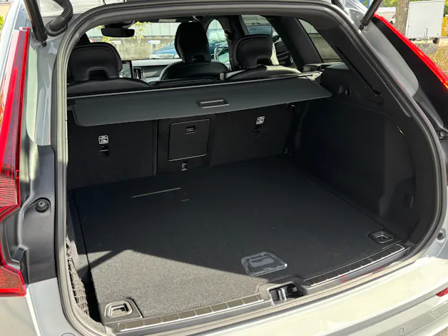 VOLVO XC60 2.0 B5 MH Black Edition AWD