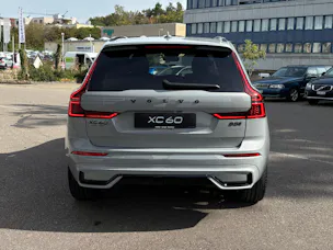 VOLVO XC60 2.0 B5 MH Black Edition AWD