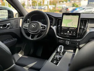 VOLVO XC60 2.0 B5 MH Black Edition AWD