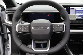 https://vehicle.imgix.net/4446775/0bc7bde7-7407-4b36-bb55-d3b46b5fe11f.JPG