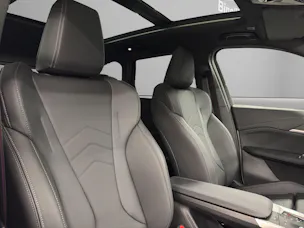 BMW X1 30e xDrive paddles