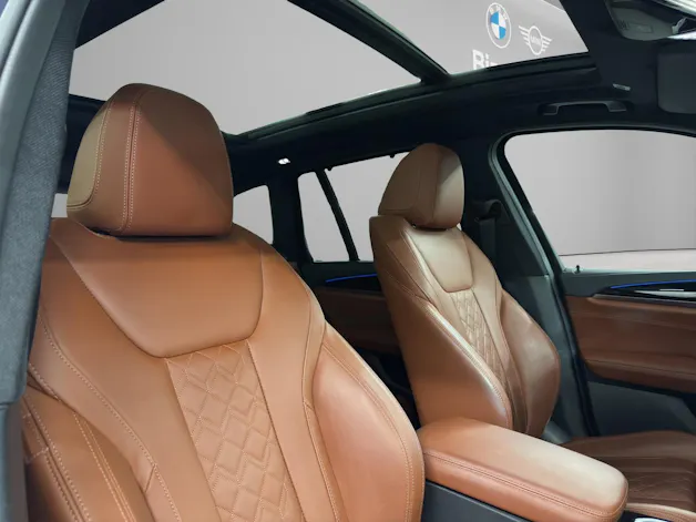 BMW X3 30e xDrive SAG