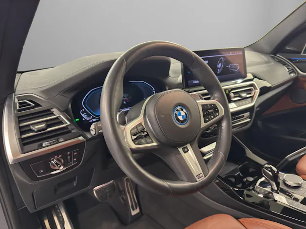 BMW X3 30e xDrive SAG