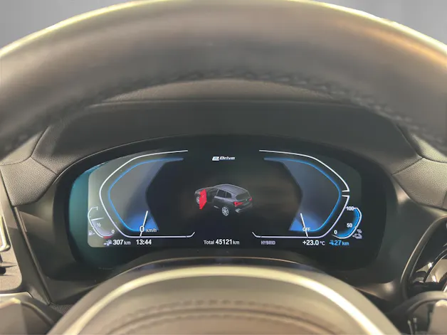 BMW X3 30e xDrive SAG