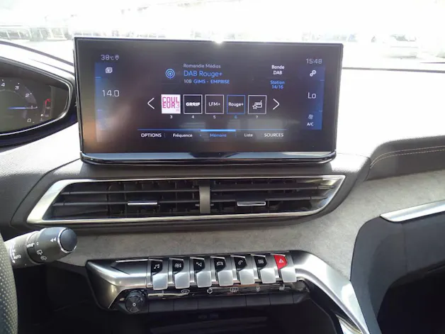 PEUGEOT 3008 1.6 PureTech GT Pack