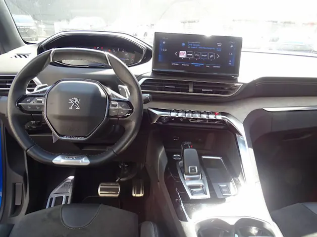 PEUGEOT 3008 1.6 PureTech GT Pack