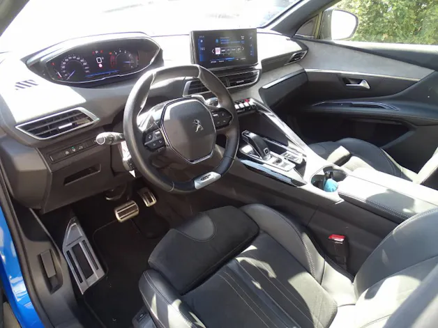 PEUGEOT 3008 1.6 PureTech GT Pack
