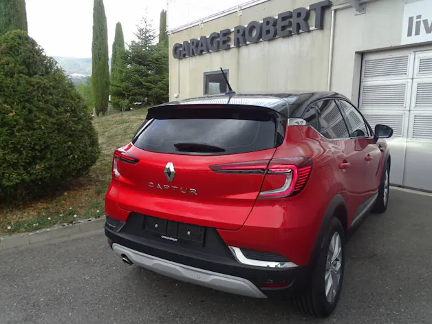 RENAULT Captur 1.3 TCe 155 Intens EDC