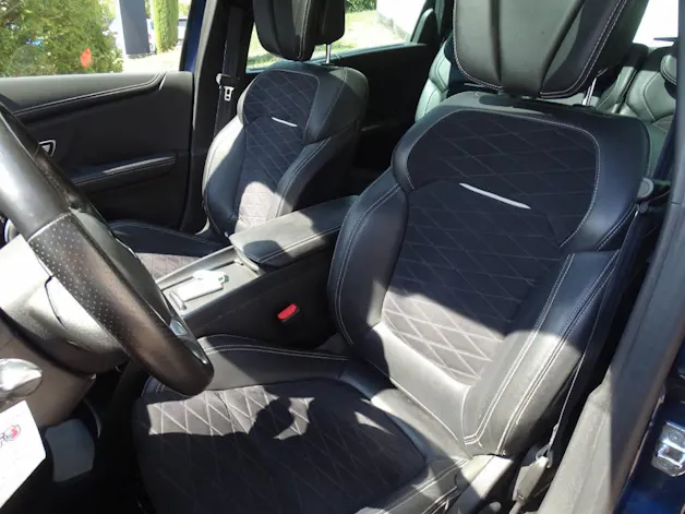 RENAULT Grand Scénic 1.3 TCe 160 Black