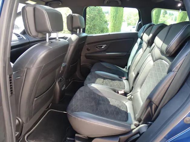 RENAULT Grand Scénic 1.3 TCe 160 Black