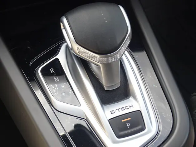 RENAULT Arkana 1.6 E-Tech R.S. Line