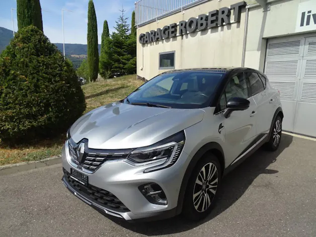 RENAULT Captur 1.6 E-Tech Plug-in Initial Paris