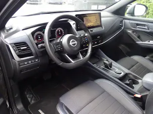 NISSAN Qashqai 1.3 DIG-T 158 Tekna+ 4x4