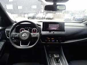 NISSAN Qashqai 1.3 DIG-T 158 Tekna+ 4x4